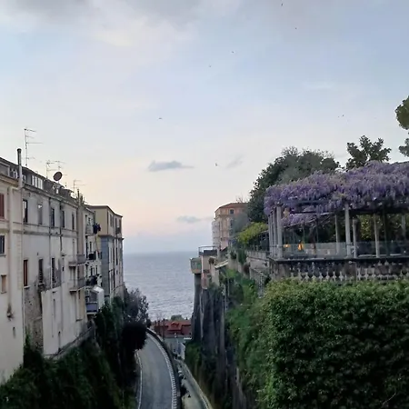 Pensjonat Ariel 4*