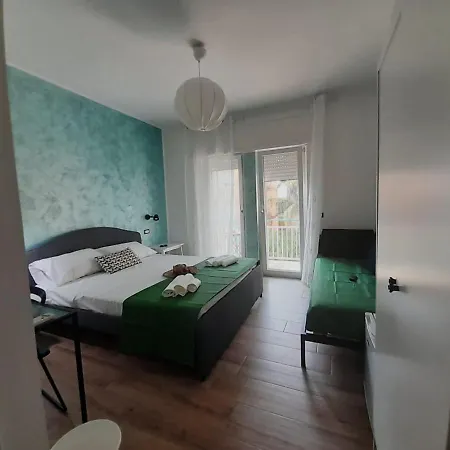 Casa de hóspedes Ariel 4*