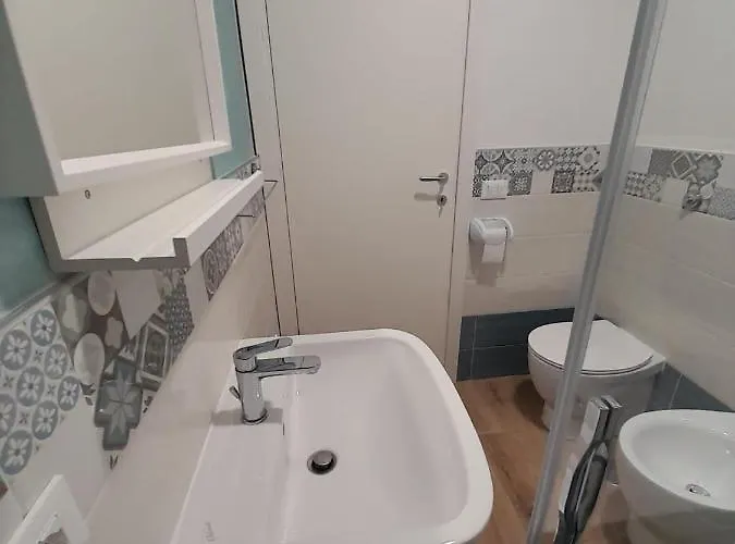 Ariel בית הארחה סורנטו